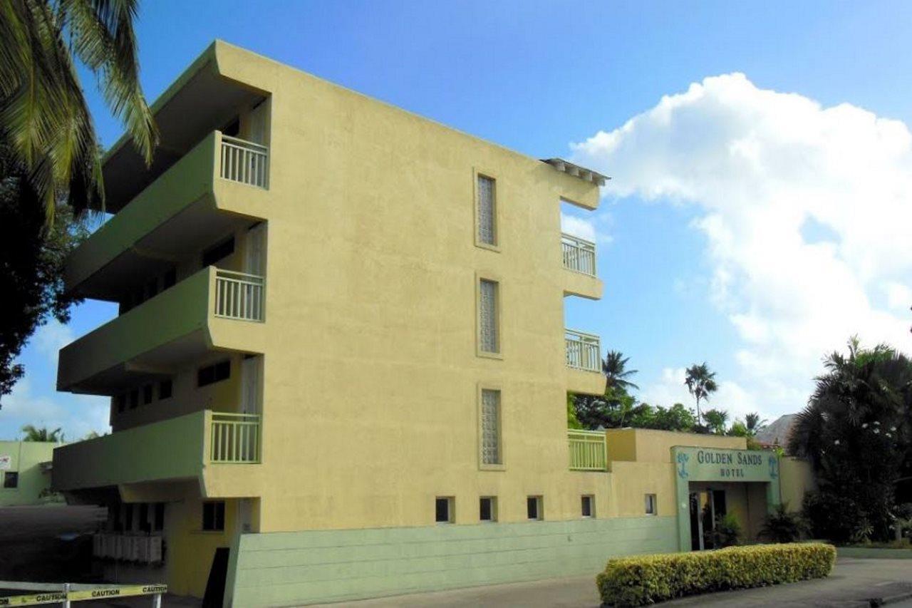 Golden Sands Hotel Christ Church Buitenkant foto